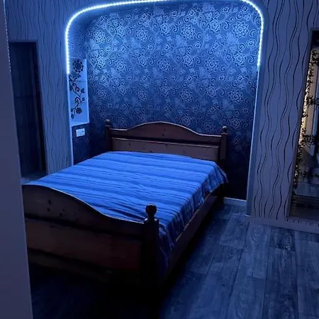 La Vanne Confortable Et Equipe דירה לה ברסה