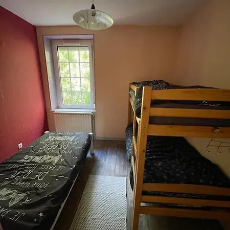 La Vanne Confortable Et Equipe דירה לה ברסה